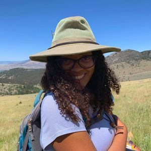 Meet your Posher, Lynnea